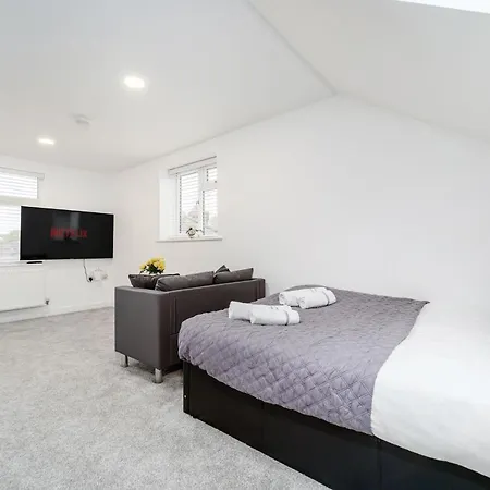 Twickenham Apartments By Charles Teddington Exterior photo